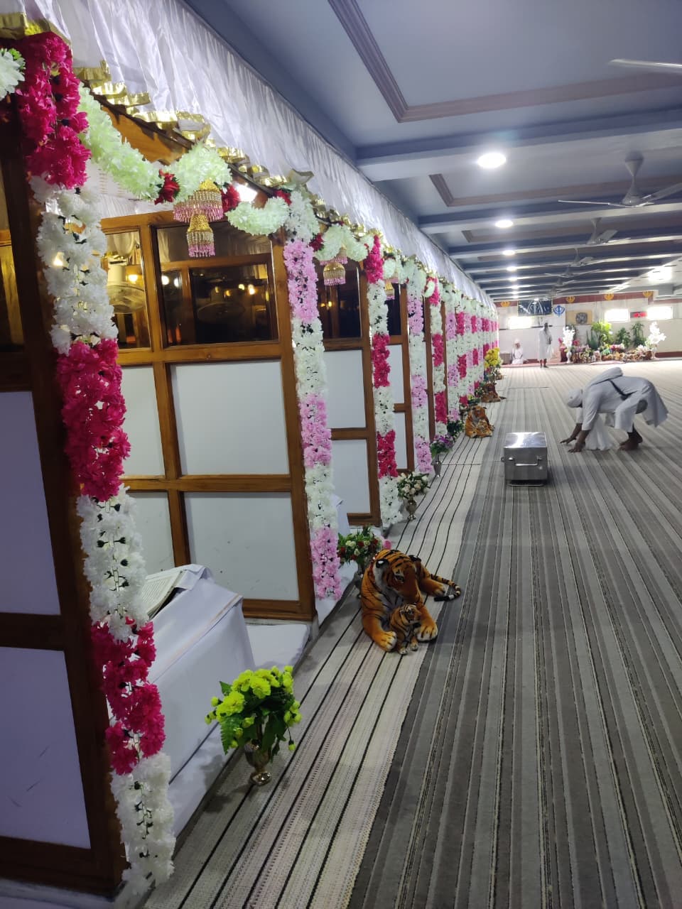 Flower offering placed at the sanctum of the Gurdwara